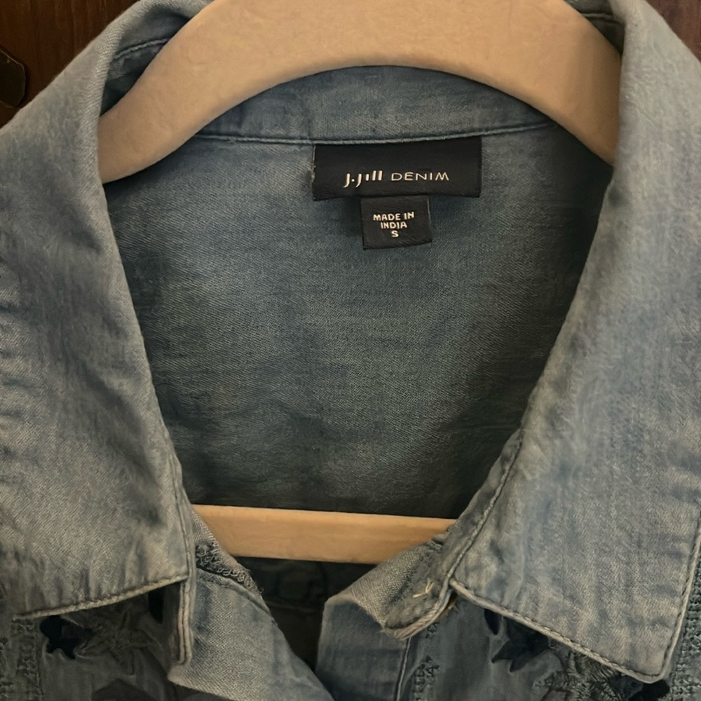 J.Jill denim floral button down